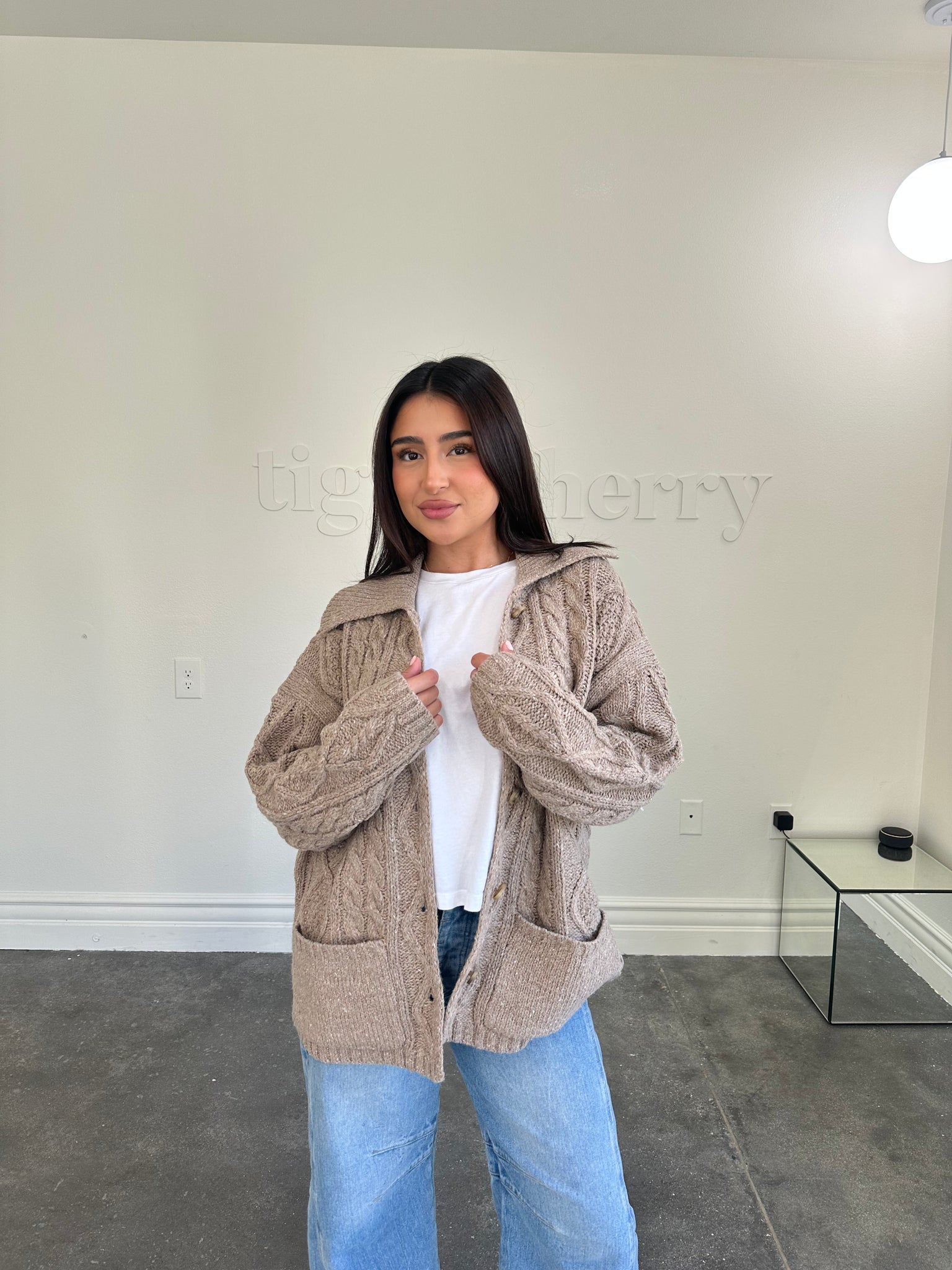 ashley cardigan (BEIGE)