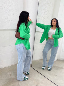 brielle oversized button up (KELLY GREEN)