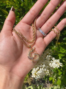 nikita necklace