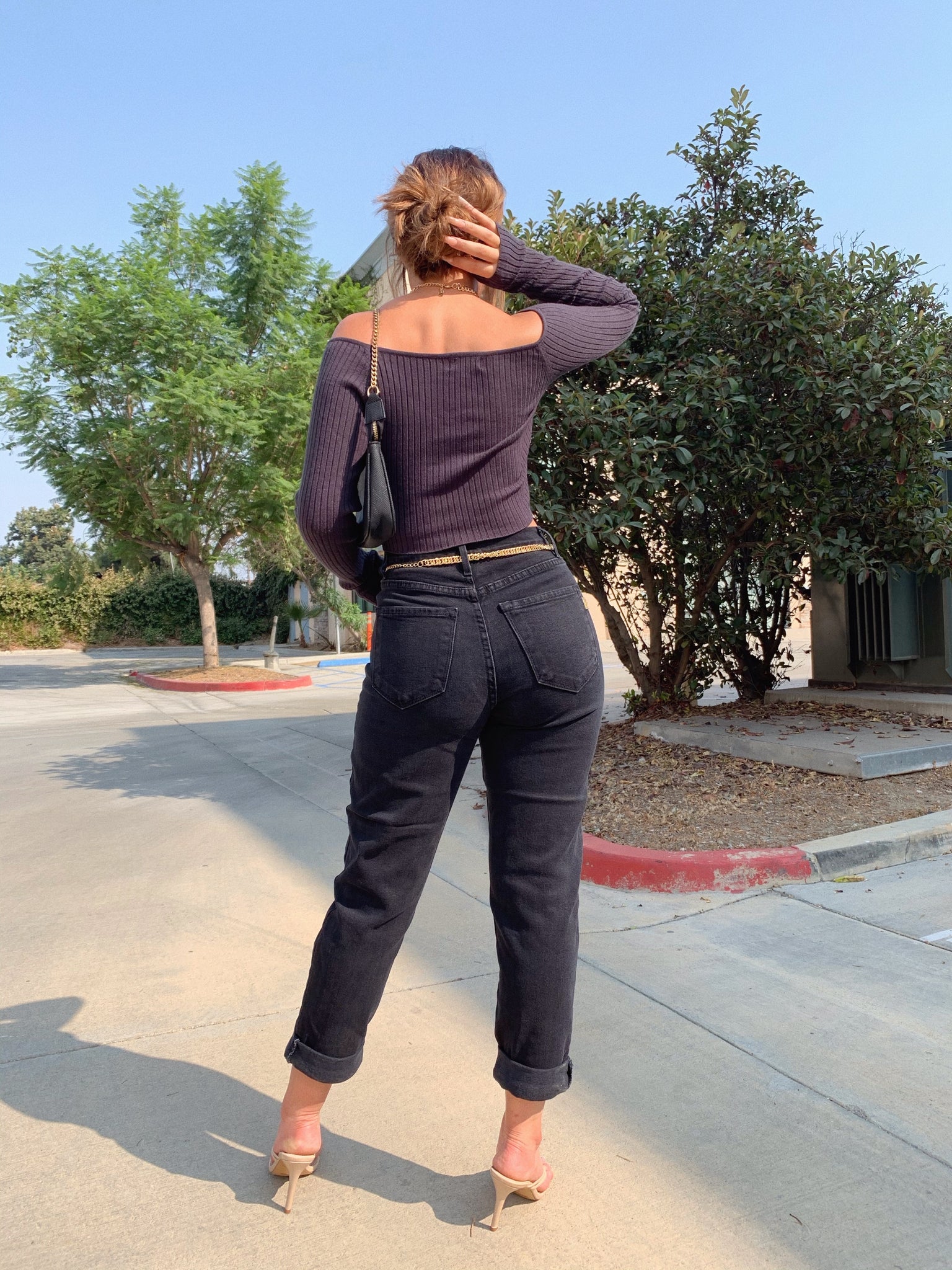 shayla mom jeans (WASHED OUT BLACK)