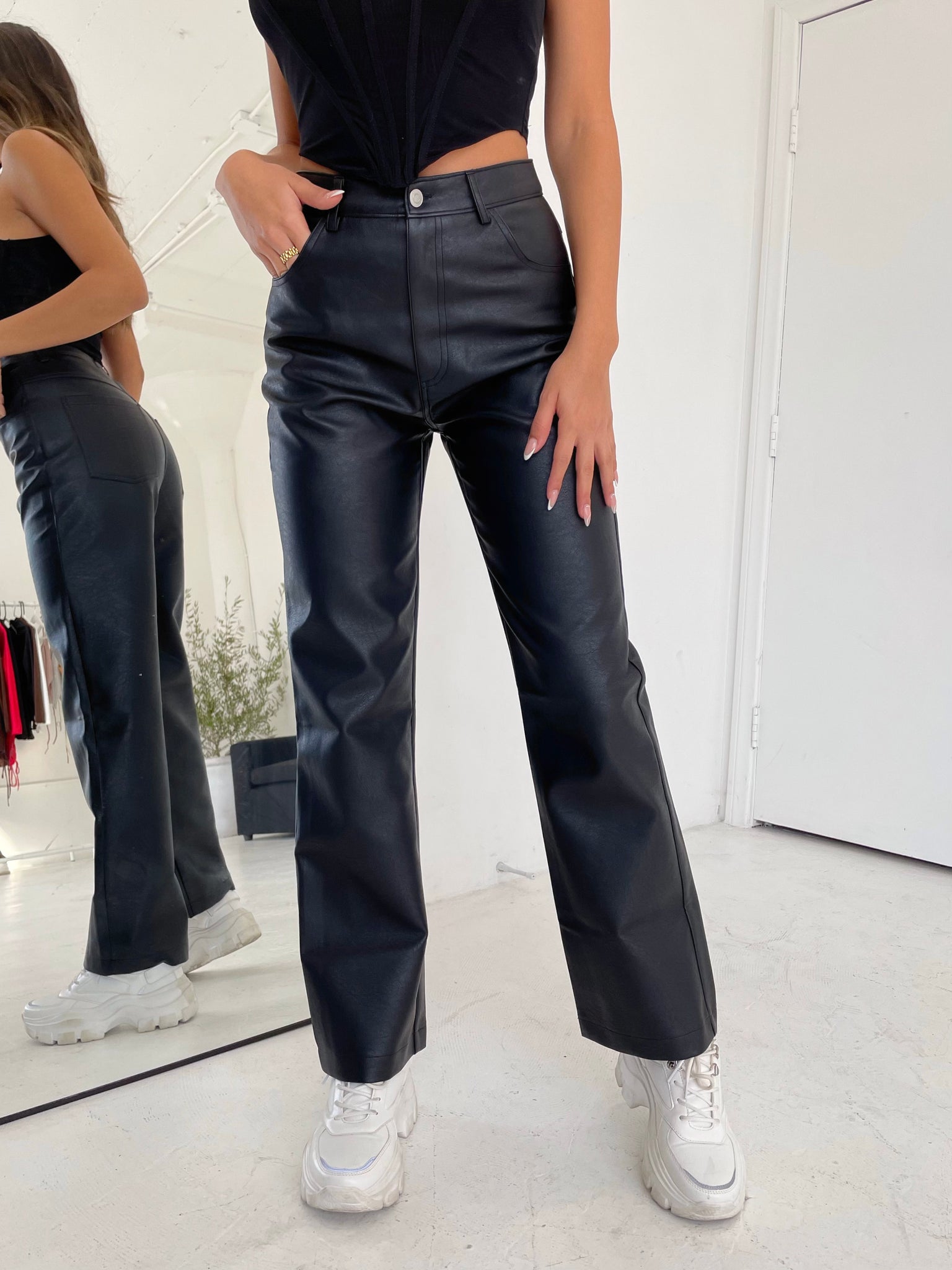 devon leather pants (BLACK)